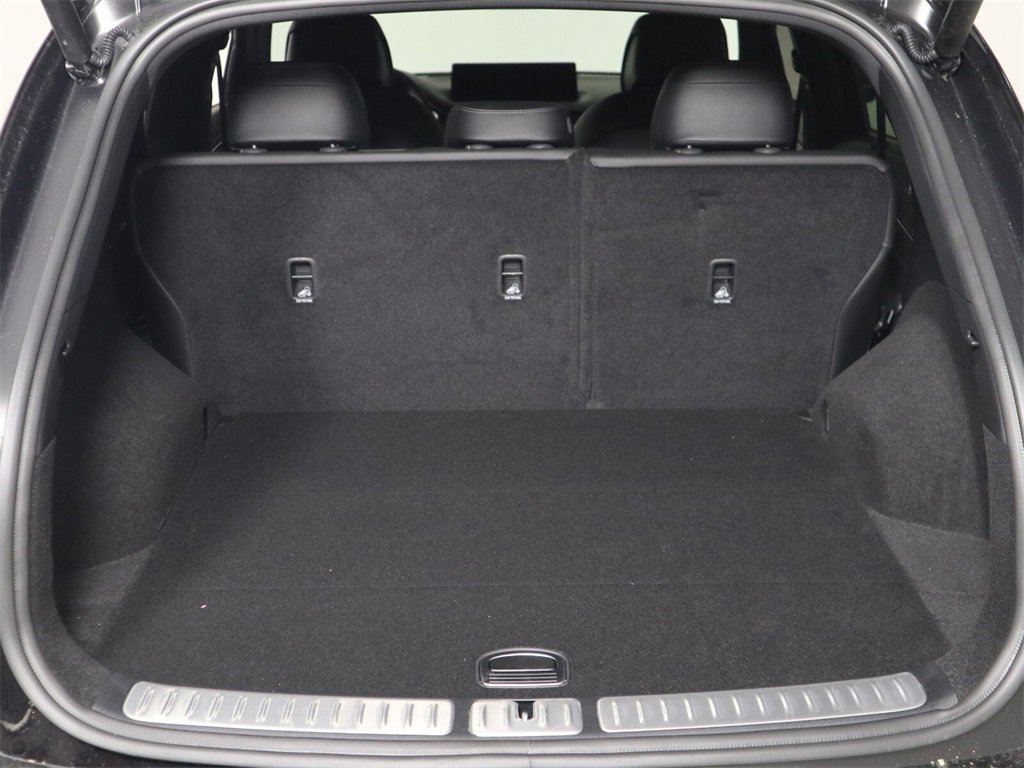 Used 2024 Genesis GV70 2.5T w/ Sport Prestige Package image 21