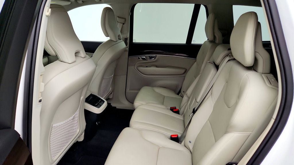 Used 2019 Volvo XC90 T5 Momentum w/ Protection Package Premier FWD image 20