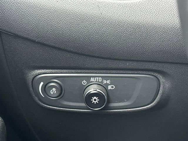 Certified 2024 Chevrolet Equinox LT image 17