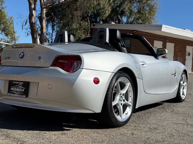 Used 2006 BMW Z4 3.0si image 5
