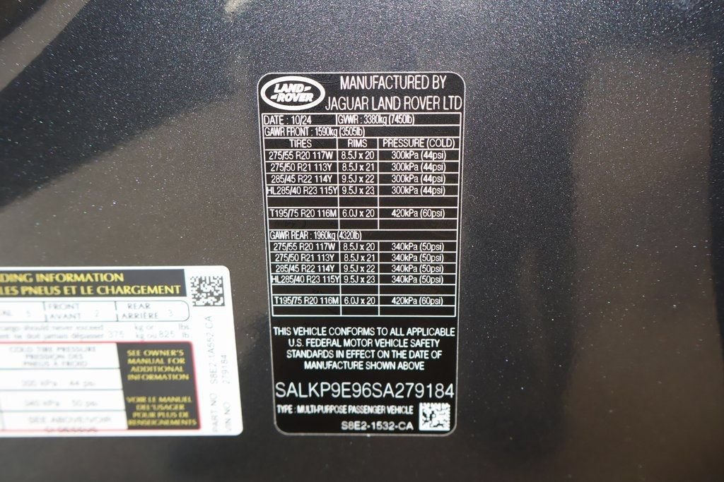 New 2025 Land Rover Range Rover SE AWD/4WD image 24