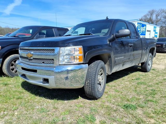 Used 2013 Chevrolet Silverado 1500 LT AWD/4WD image 3