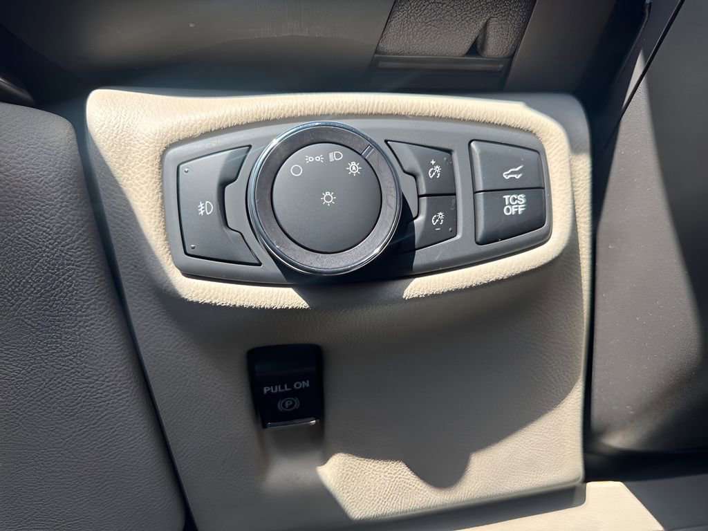Used 2019 Lincoln Nautilus Select FWD image 21