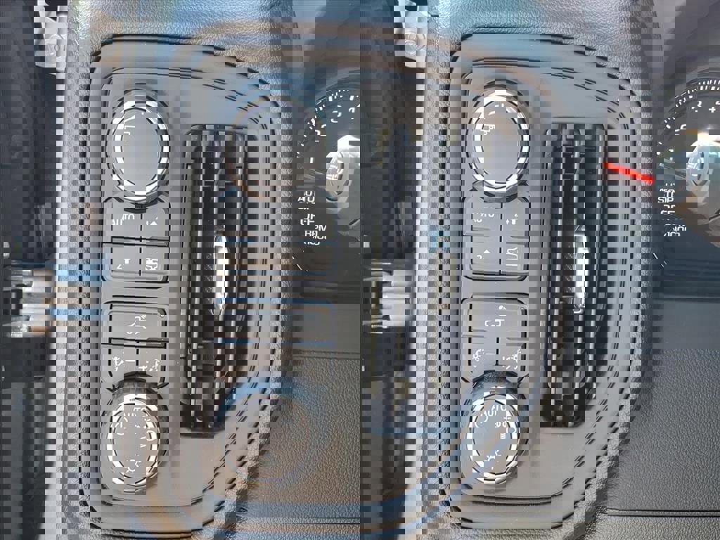 New 2025 Chevrolet Silverado 1500 Custom w/ Rally Edition image 16