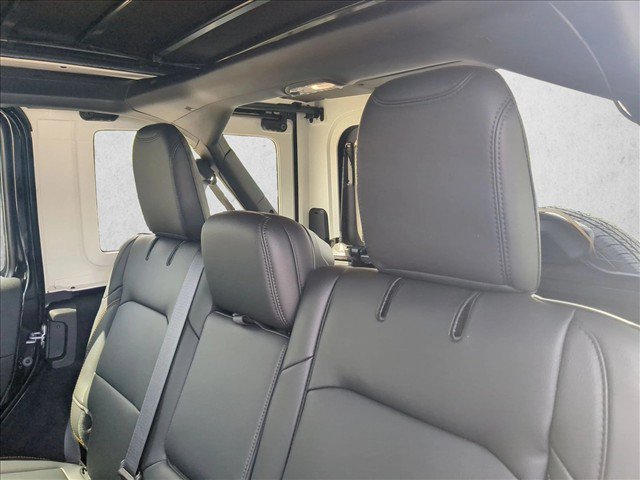 New 2026 Jeep Wrangler Unlimited Sahara AWD/4WD image 15