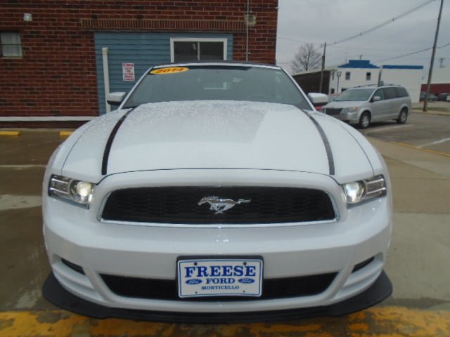 Used 2014 Ford Mustang Premium RWD image 14