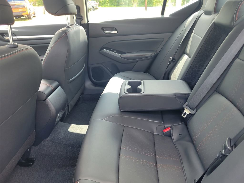 New 2025 Nissan Altima 2.5 SR w/ SR Premium Package image 37