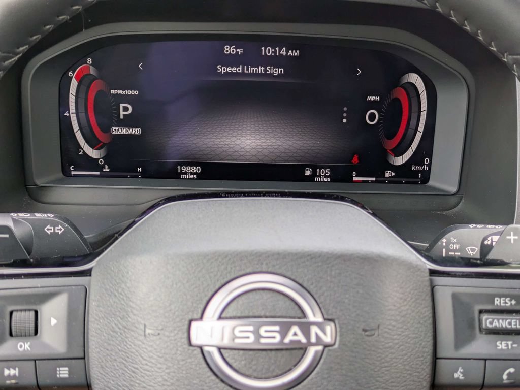 Used 2026 Nissan Rogue SL FWD image 28