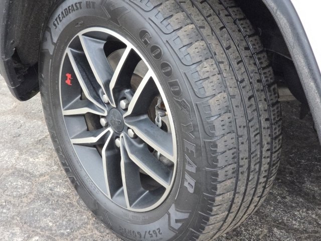 Used 2021 Jeep Grand Cherokee Trailhawk image 9