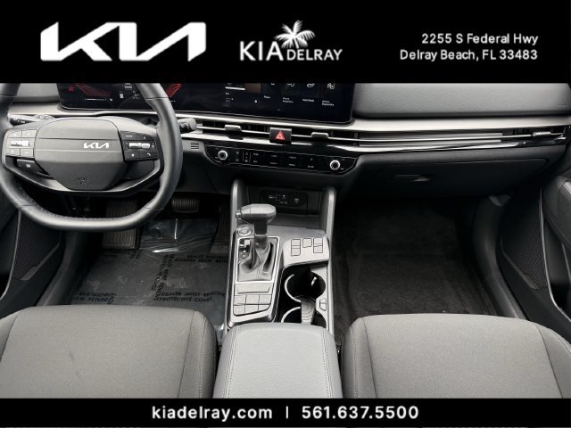 Used 2026 Kia Sportage LX FWD image 12