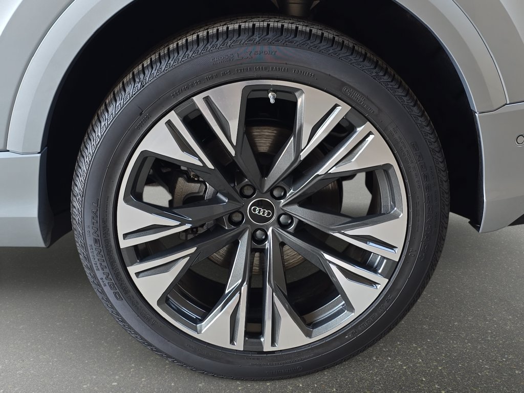 New 2026 Audi Q8 Prestige AWD/4WD image 34