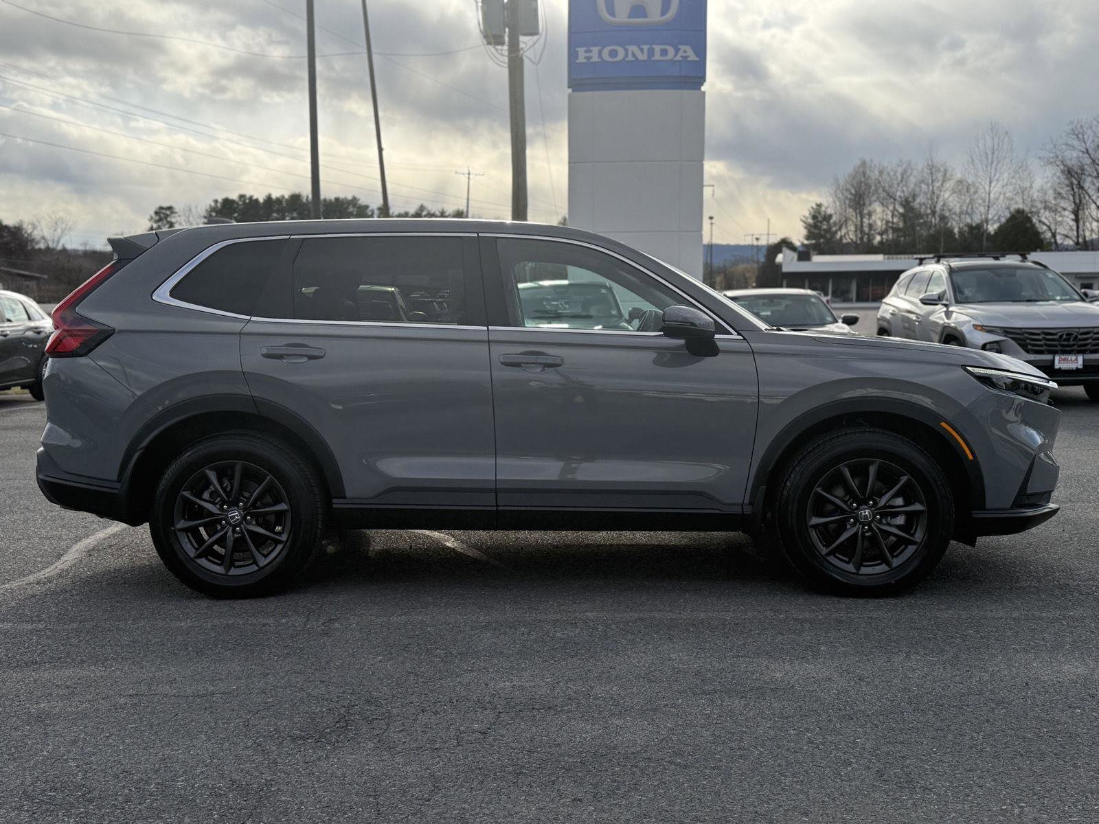 Certified 2026 Honda CR-V EX-L image 4