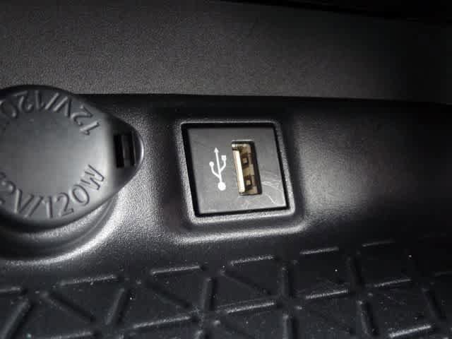 Certified 2025 Toyota RAV4 LE AWD/4WD image 15