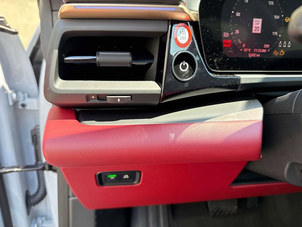 Used 2024 Porsche Macan 4 Electric image 25