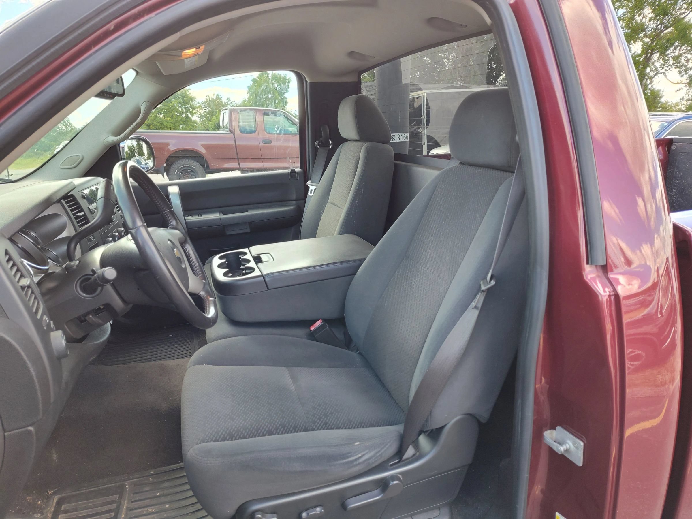 Used 2008 Chevrolet Silverado 1500 LT w/ 1LT Convenience Package RWD image 20