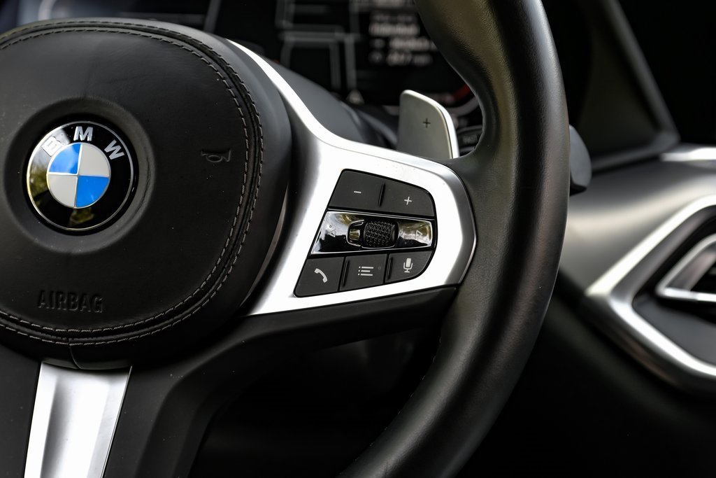 Used 2023 BMW X6 xDrive40i w/ M Sport Package image 29