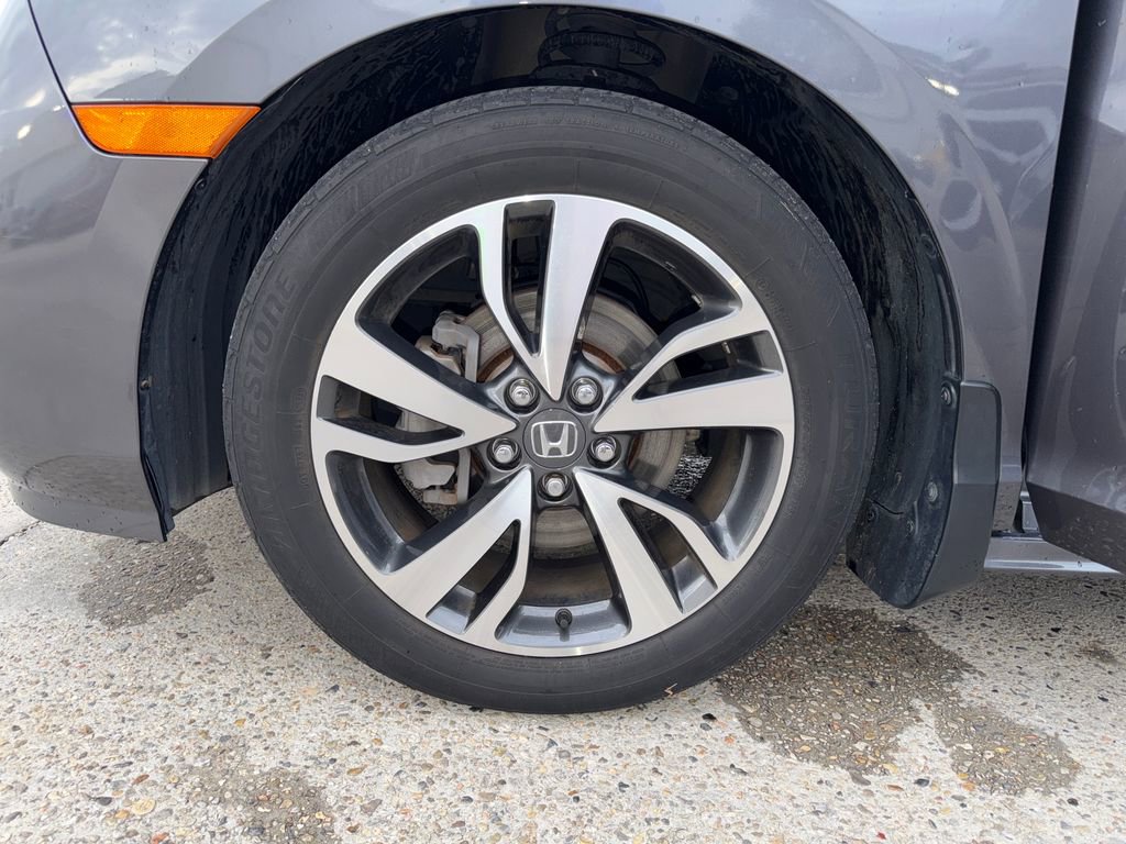 Used 2022 Honda Odyssey Touring image 27