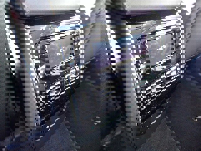 New 2025 Lincoln Aviator Reserve w/ Equipment Group 201A image 18