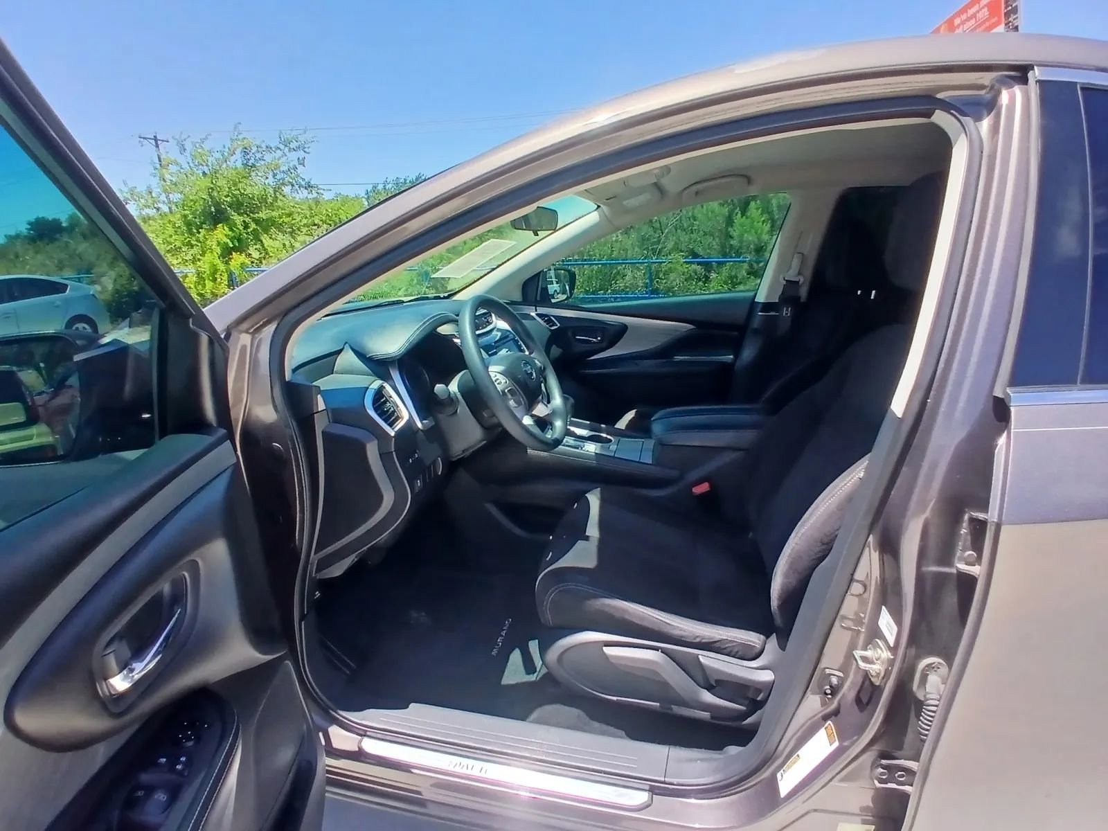 Used 2016 Nissan Murano S w/ Navigation Package FWD image 10