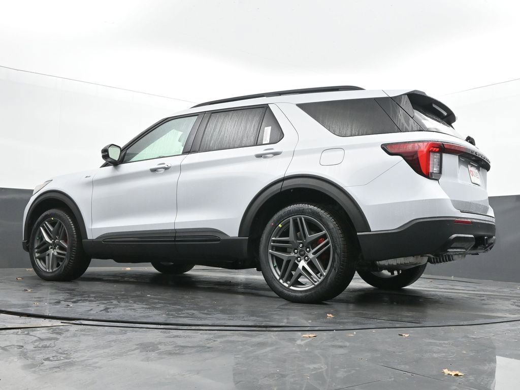 New 2026 Ford Explorer ST-Line w/ ST-Line Street Pack image 46