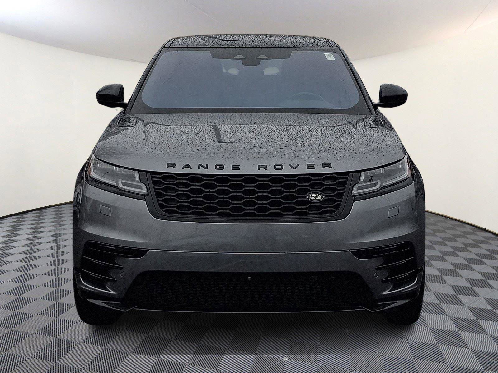 Used 2021 Land Rover Range Rover Velar R-Dynamic S image 2