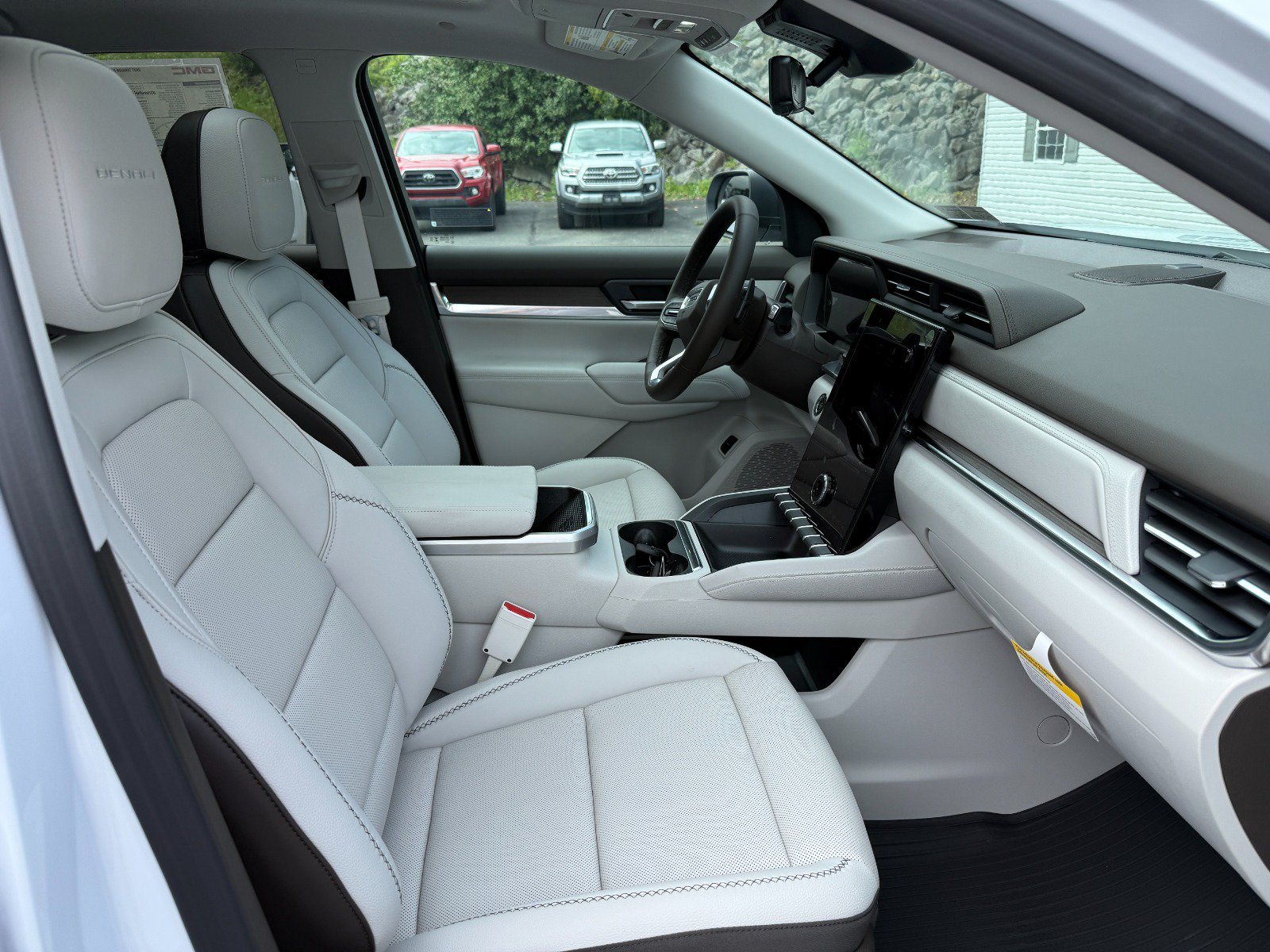New 2027 GMC Terrain Denali AWD/4WD image 23