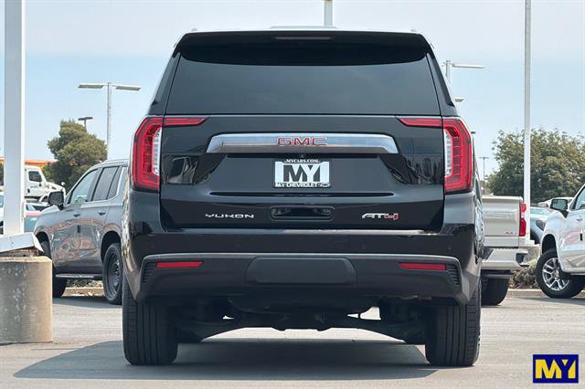 Certified 2024 GMC Yukon XL AT4 w/ AT4 Premium Plus Package AWD/4WD image 5