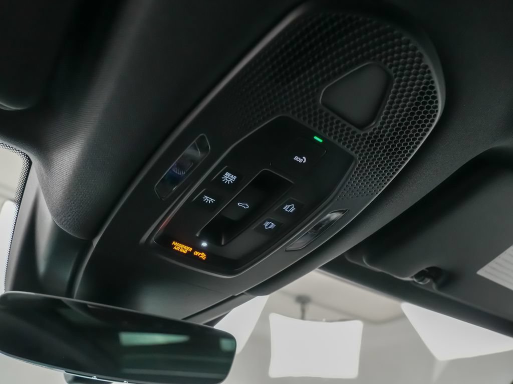 New 2026 Porsche Cayenne AWD/4WD image 17