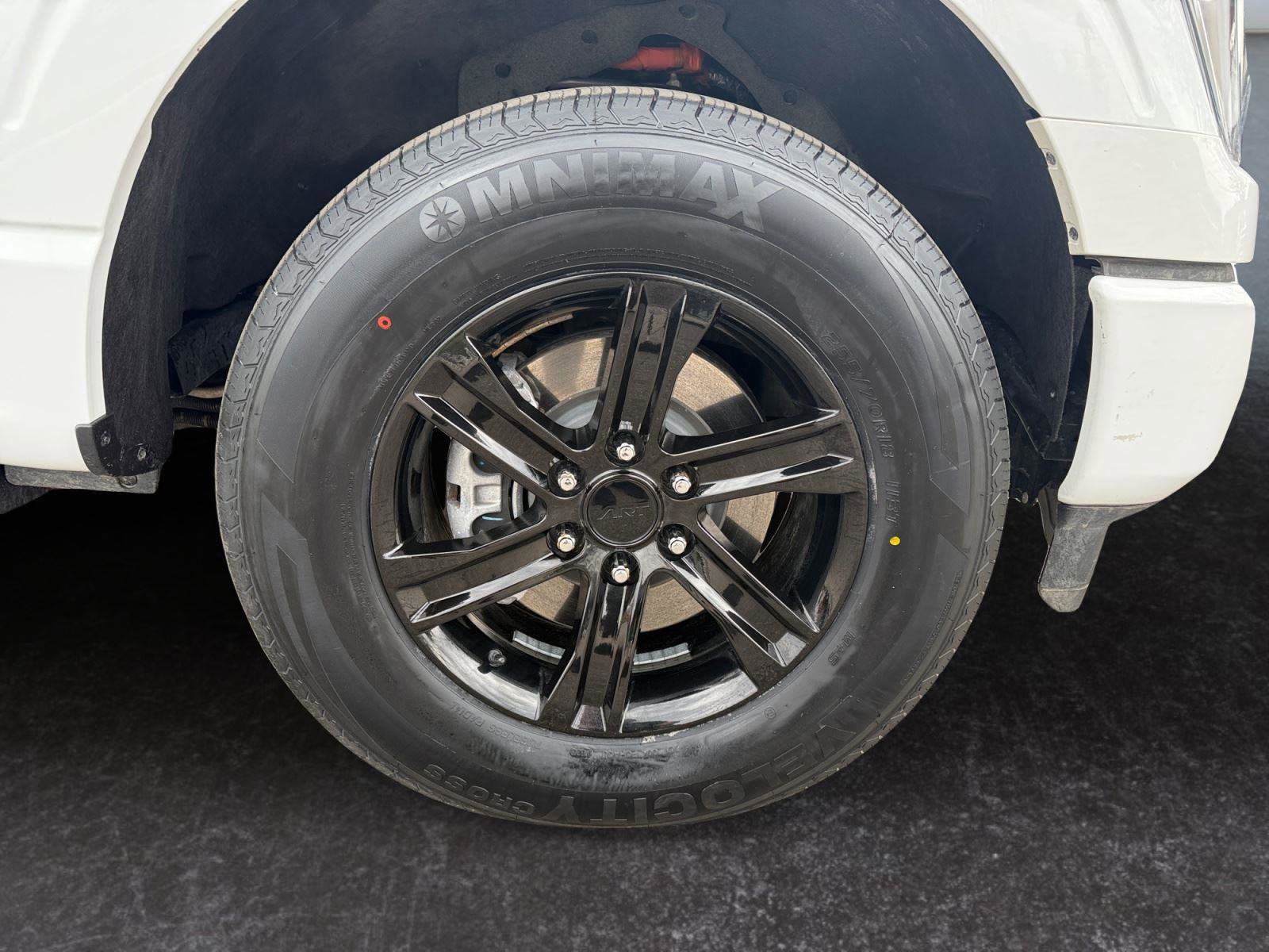 Used 2023 Ford F150 Lariat w/ Equipment Group 502A High image 29