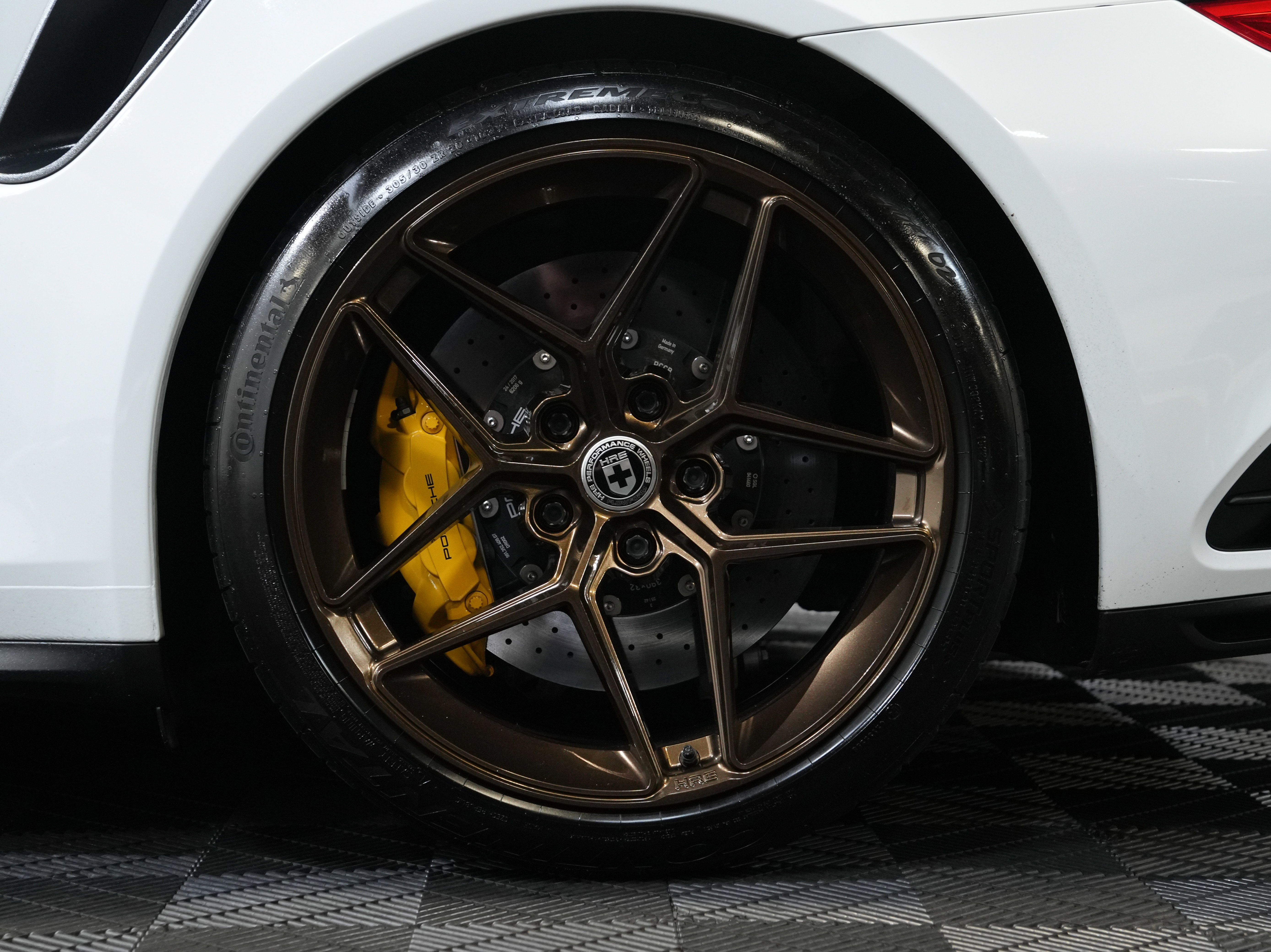 Used 2018 Porsche 911 Turbo S image 49