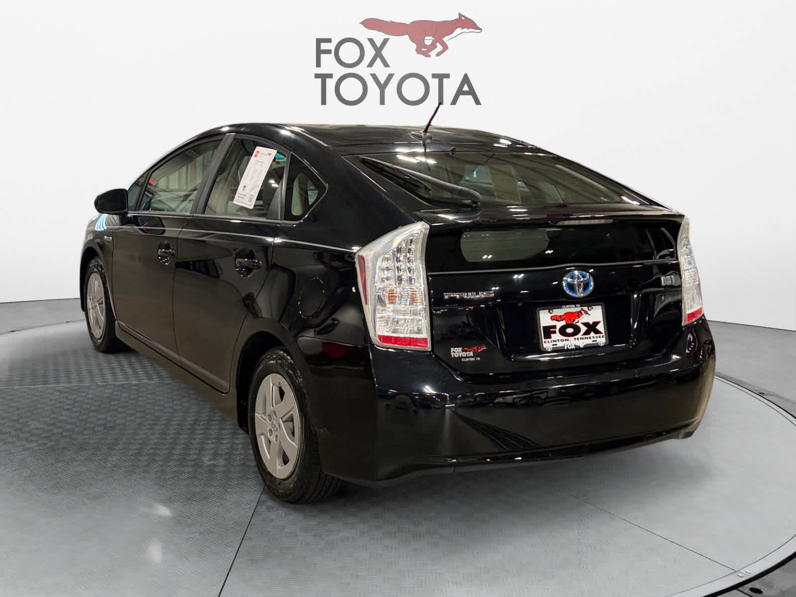 Used 2011 Toyota Prius Three w/ Navigation Pkg FWD image 4