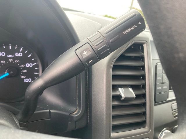 Used 2019 Ford F550 4x4 Regular Cab Super Duty image 21