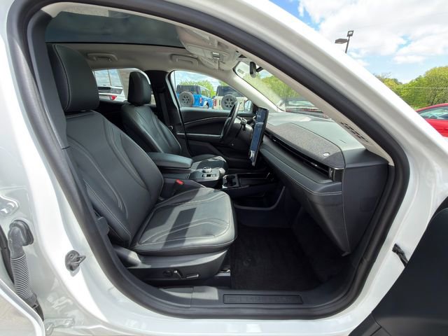 Used 2024 Ford Mustang Mach-E Premium RWD image 9