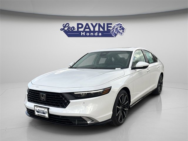 New 2026 Honda Accord Touring image 2