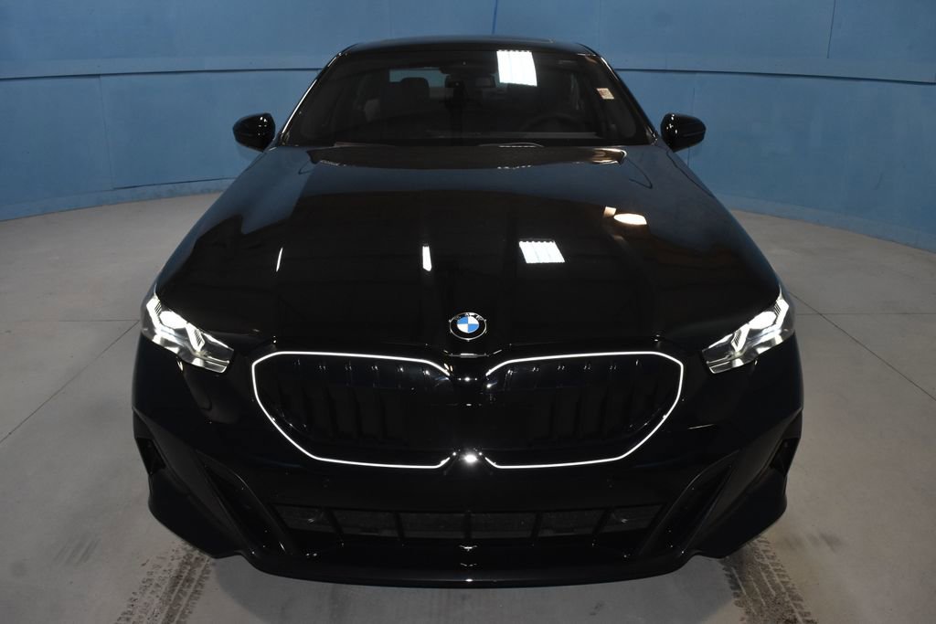 Certified 2026 BMW 540i xDrive w/ M Sport Package image 21