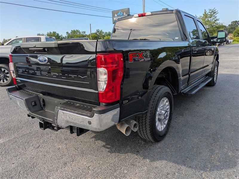 Used 2022 Ford F250 XL w/ STX Appearance Package image 6