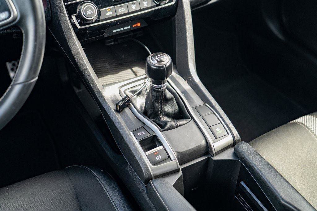 Used 2020 Honda Civic Sport image 24