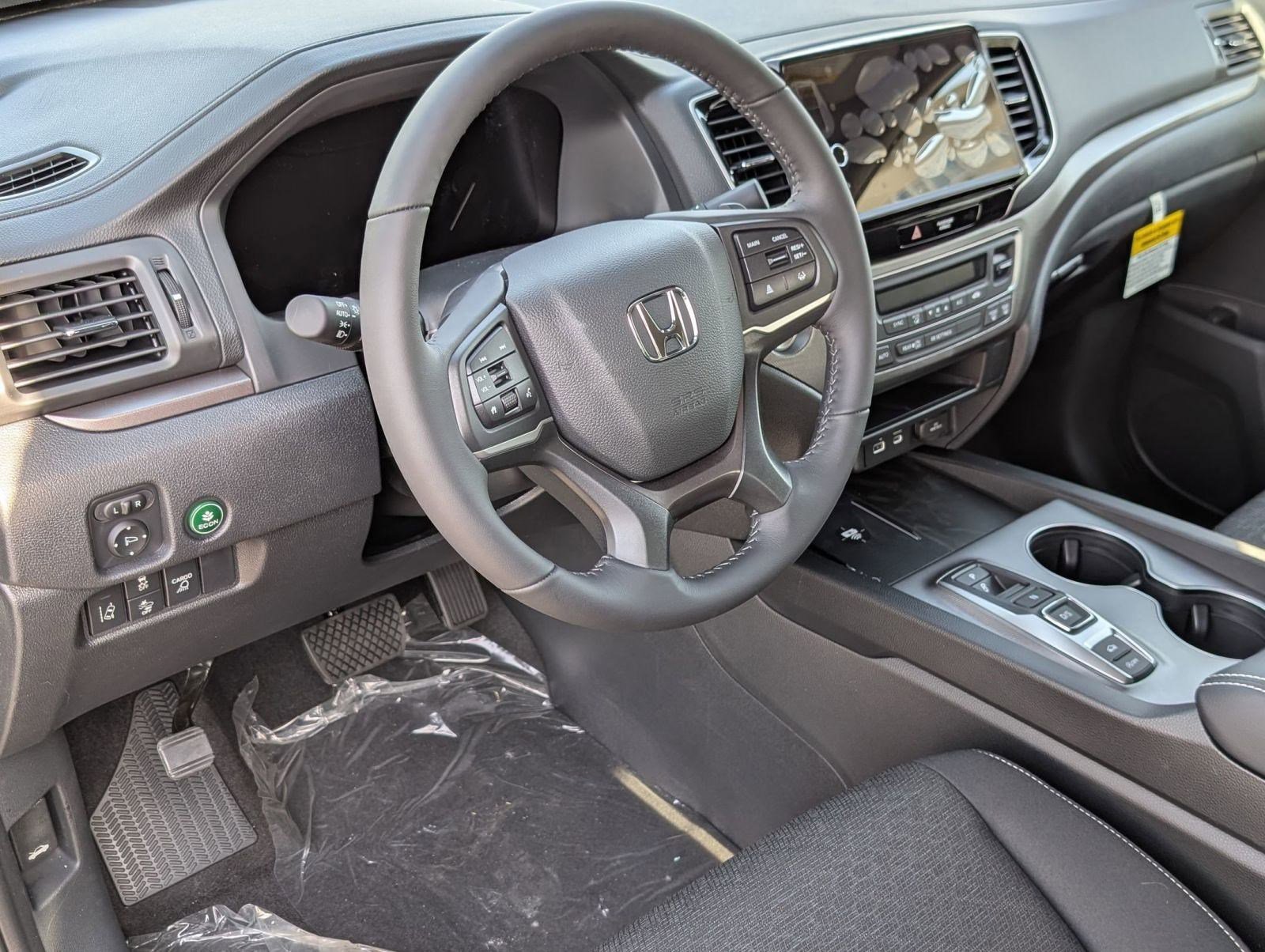 New 2026 Honda Ridgeline Sport image 4