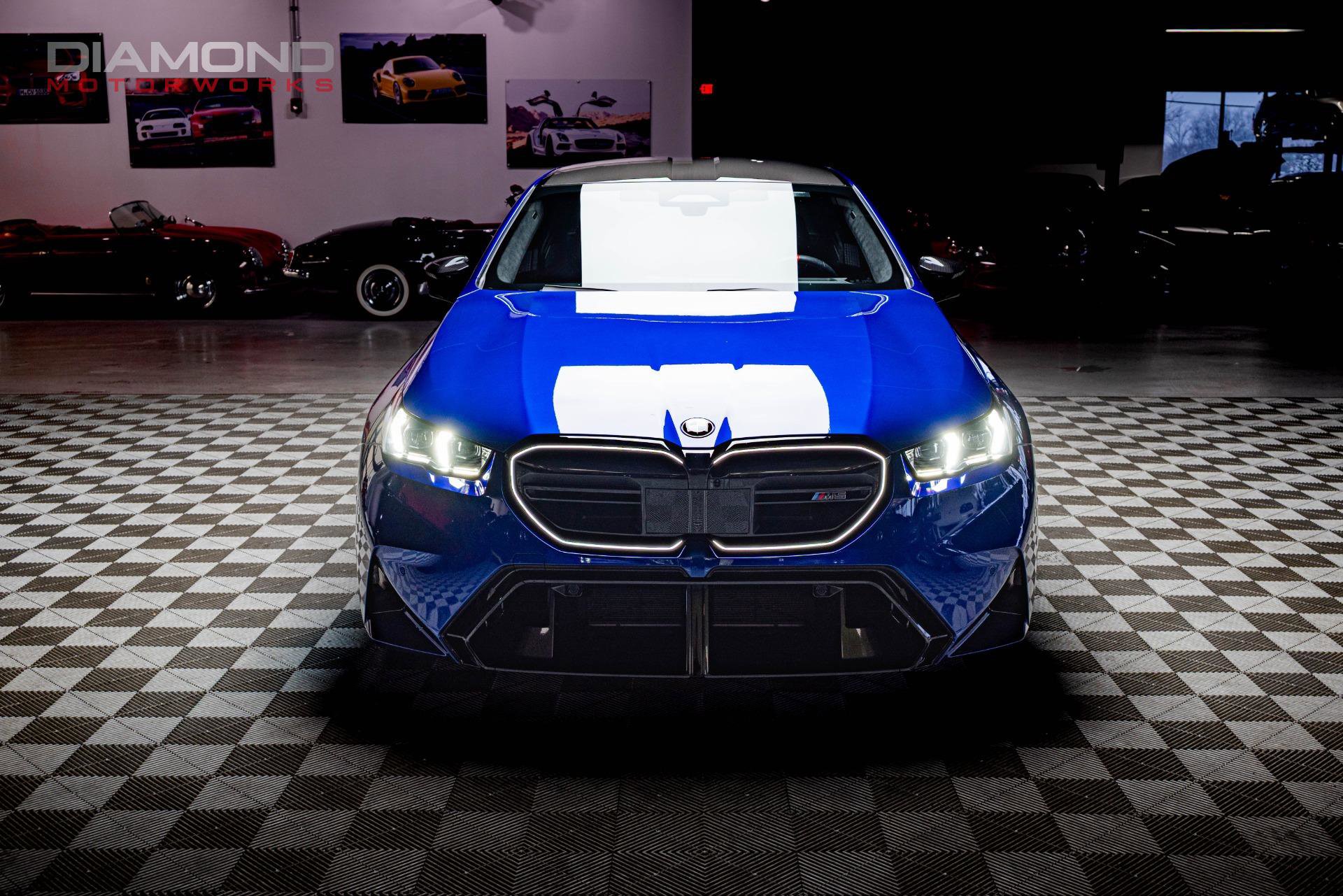 Used 2025 BMW M5 w/ Carbon Package image 79