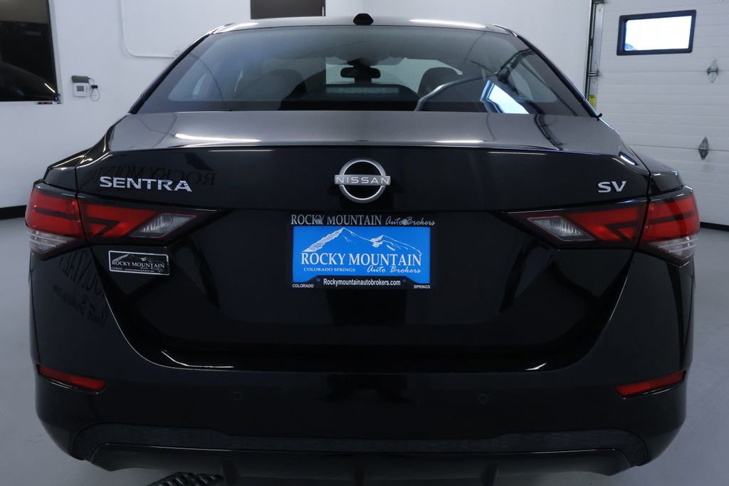 Used 2024 Nissan Sentra SV image 6