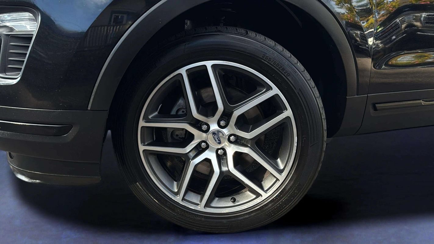 Used 2018 Ford Explorer Sport AWD/4WD image 24