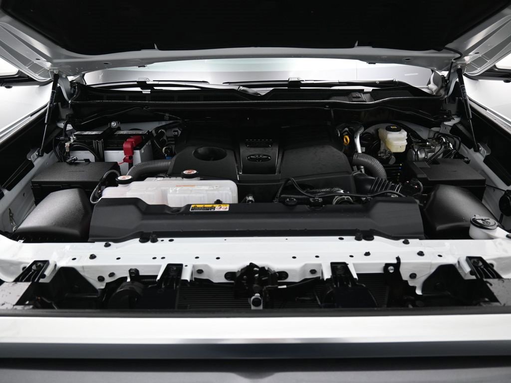 Used 2024 Toyota Tundra Limited image 35