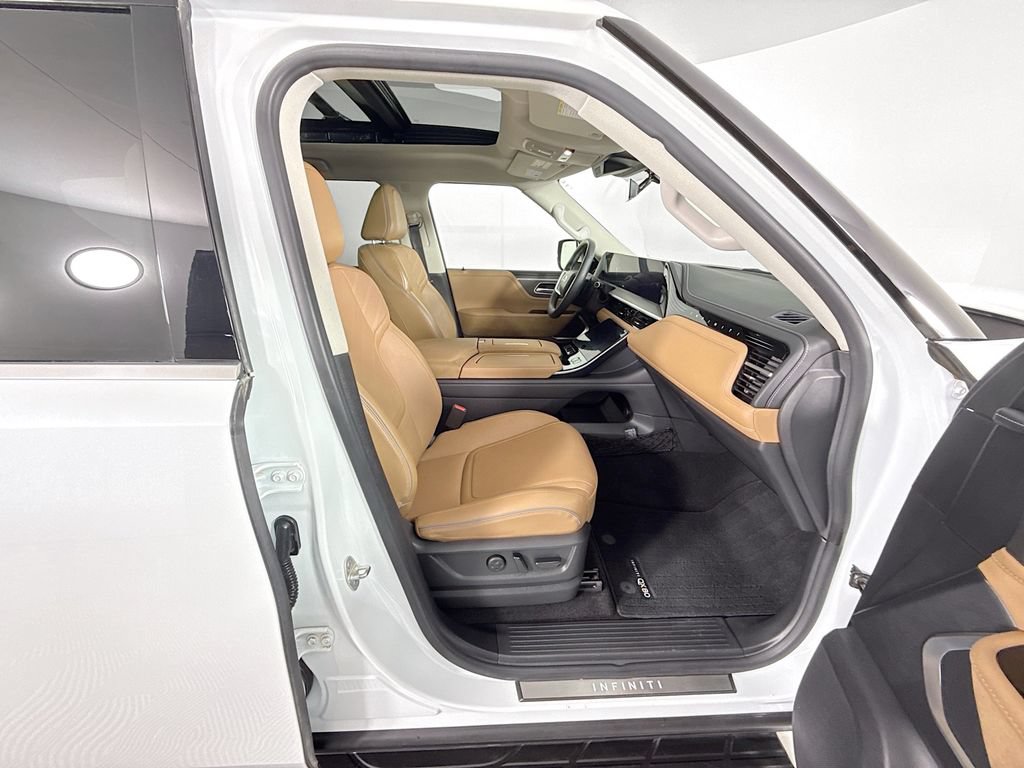 Used 2025 INFINITI QX80 Luxe w/ Exterior Package AWD/4WD image 31