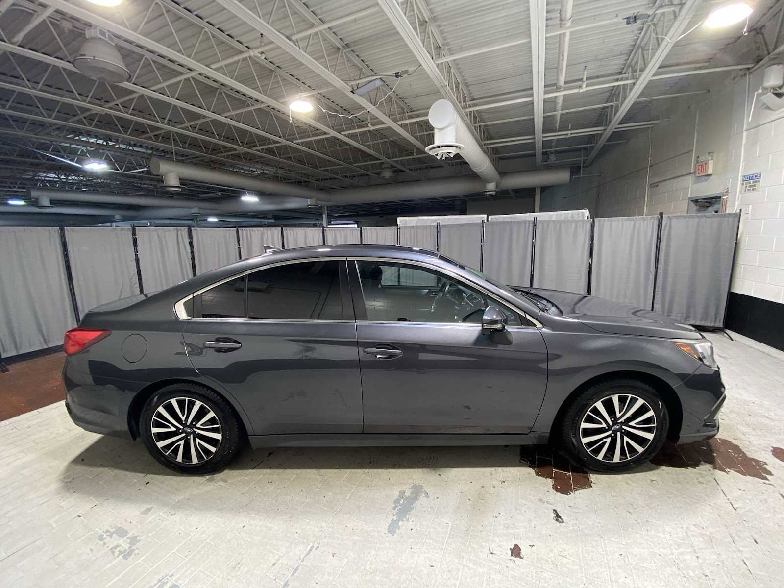 Used 2018 Subaru Legacy 2.5i Premium w/ Eyesight & BSD & Rcta & HBA AWD/4WD image 27