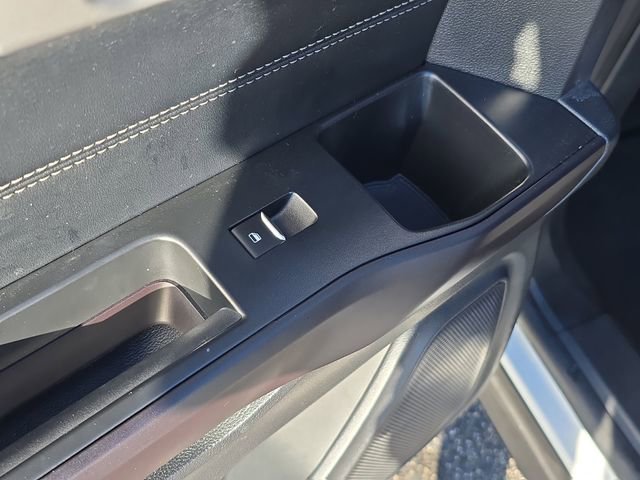 Used 2020 Ford Explorer Limited image 11