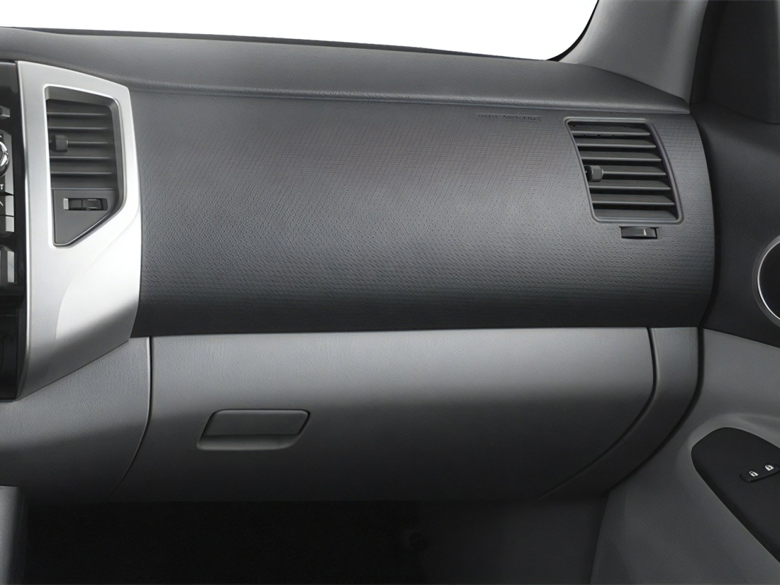 Used 2014 Toyota Tacoma 4x4 Access Cab V6 w/ TRD Off-Road Package image 17