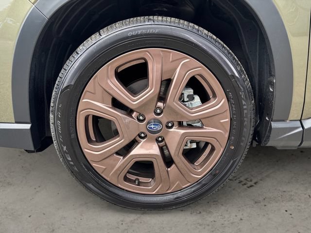 Certified 2025 Subaru Ascent Bronze Edition AWD/4WD image 9