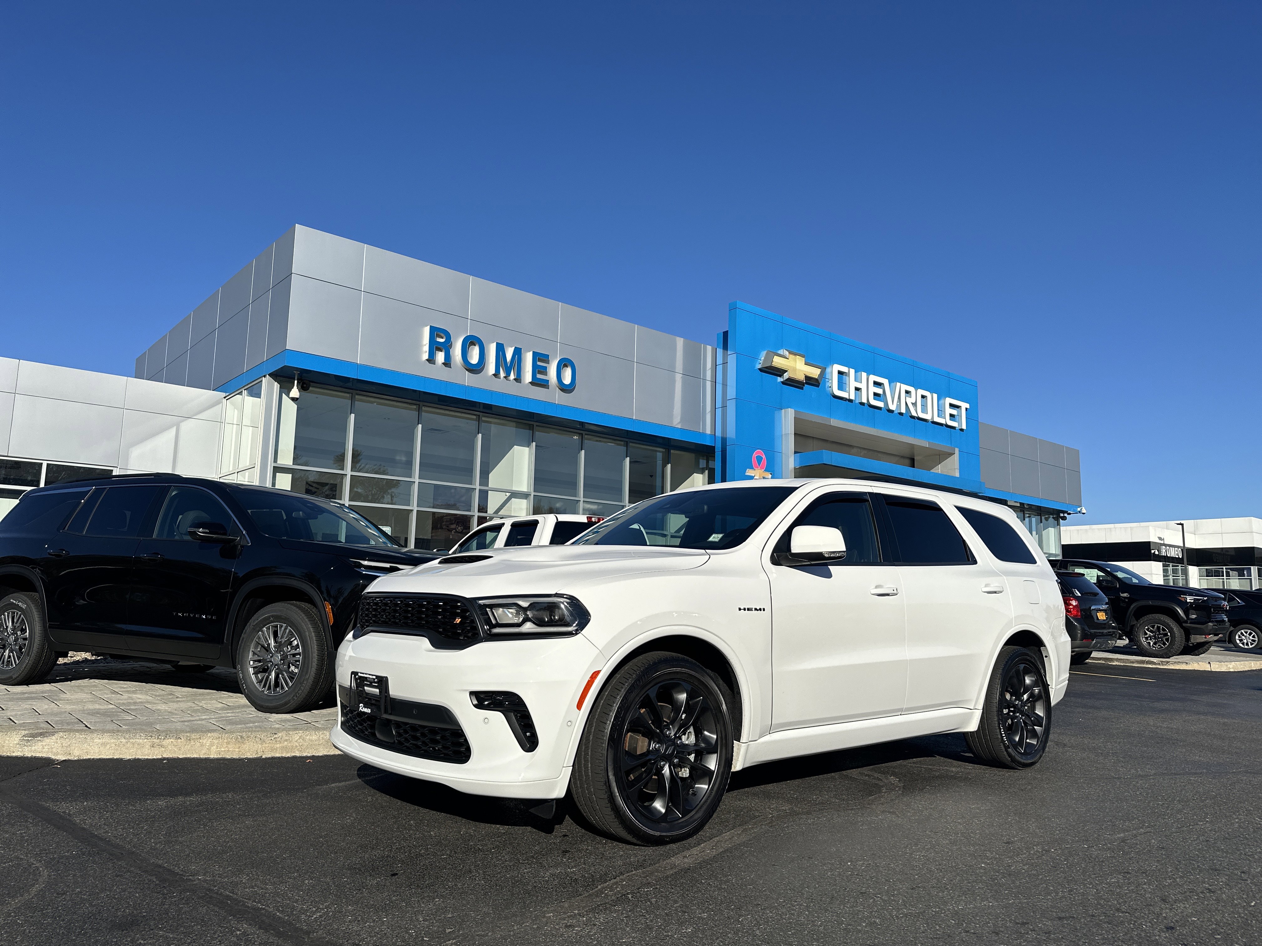 Used 2022 Dodge Durango R/T w/ Hemi Orange Plus Package