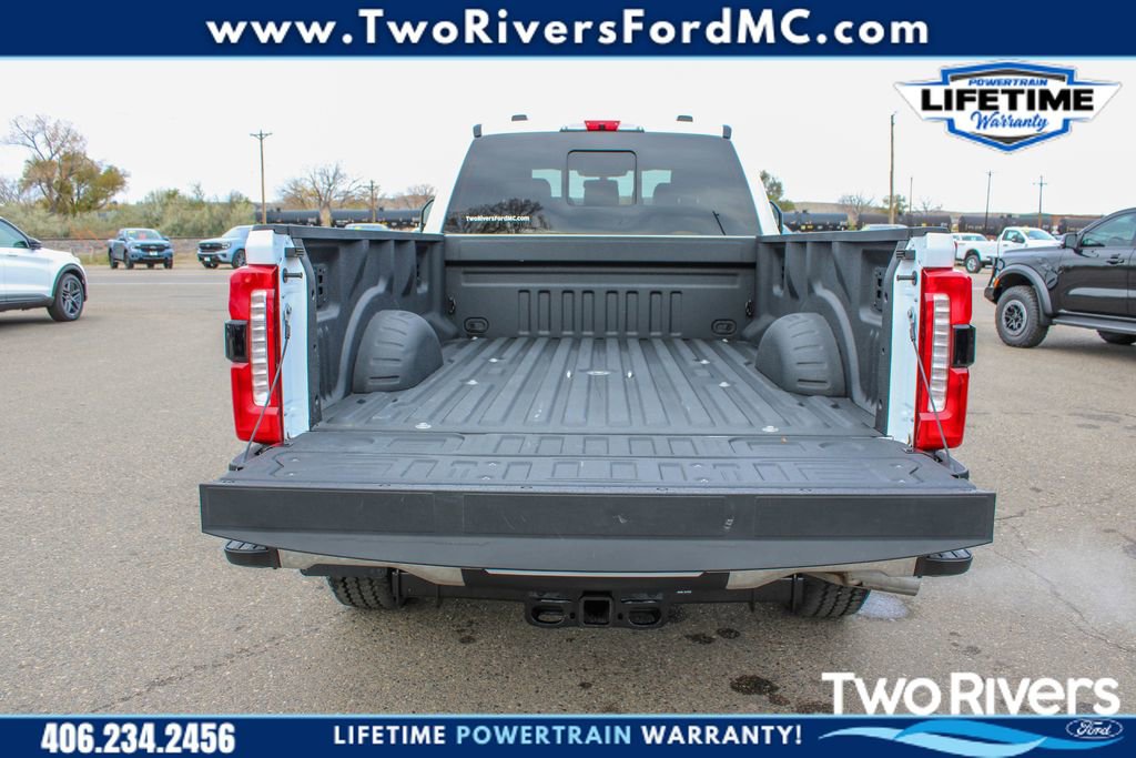 Used 2025 Ford F350 Lariat w/ FX4 Off-Road Package image 11