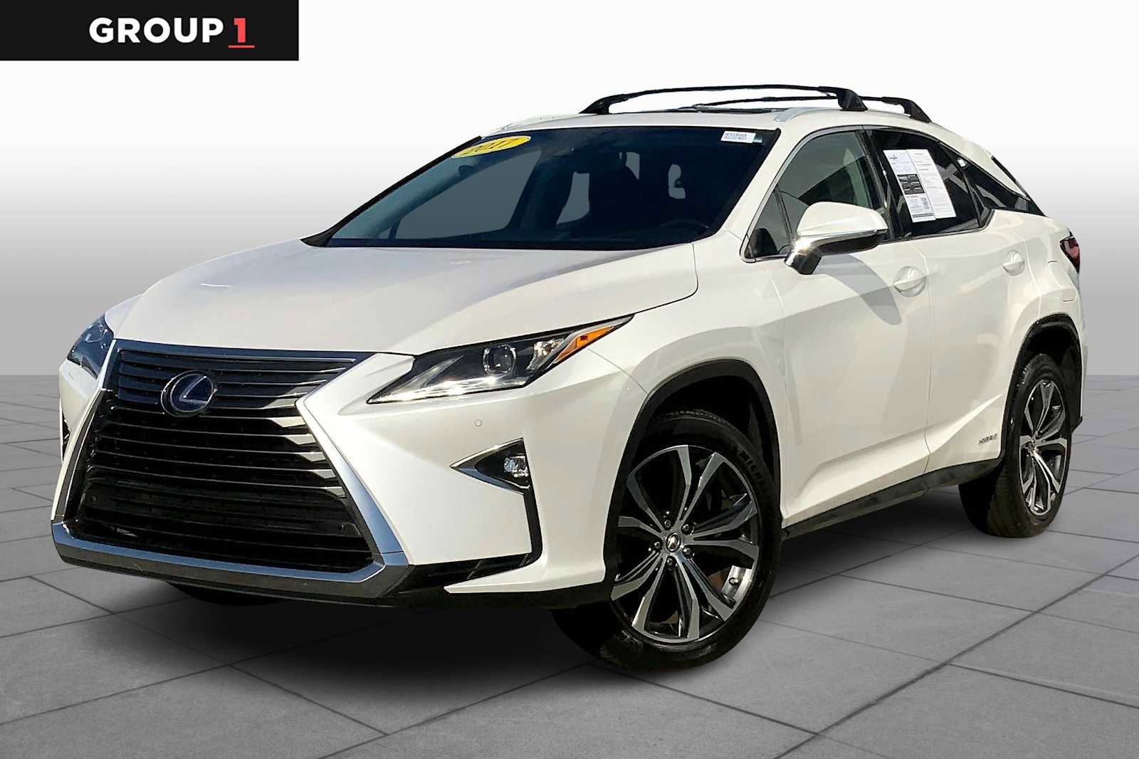 Used 2017 Lexus RX 450h AWD image 1